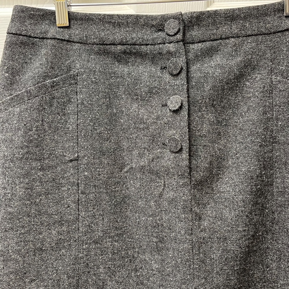 H & M Women's Lined Sz 12 Wool Blend Tweed 4 Button A-Line‎ Brown Skirt Preppy